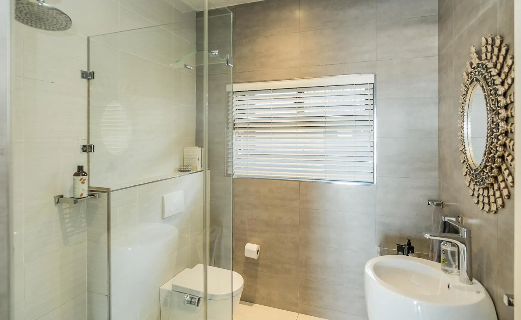Ibiza Suite In Modern, Luxury Villa In Camps Bay ケープタウン 南アフリカ